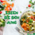 Im Bild liegen verschiedene Gemüse auf einem Tisch um eine Gemüse-Bowl. Zu lesen ist der Schriftzug: 'Essen sie sich jung'