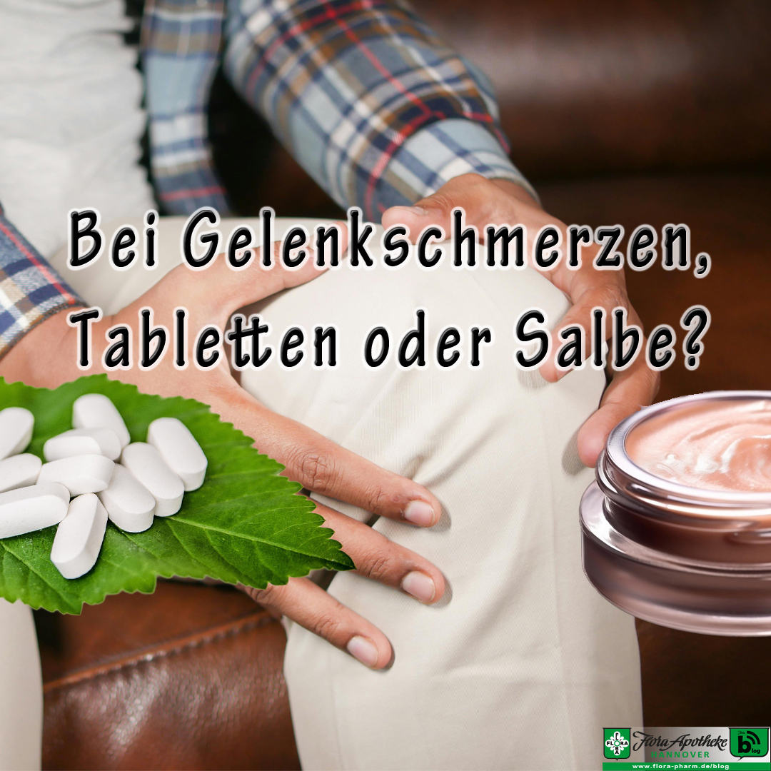 Was ist besser bei Gelenkschmerzen? Salbe oder Tabletten? Im Bild sind links Tabletten und rechts Salbe zu sehen. Im Hintergrund hält ein Mann mit beiden Händen sein Knie.