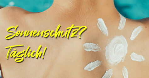Sonnenschutz ist wichtig und sollte täglich erfolgen. Insbesondere Kinder sollten entsprechend informiert und erzogen werden. Auf dem Bild der Rücken eines Jungen mit einer Sonne aus Creme auf der Schulter